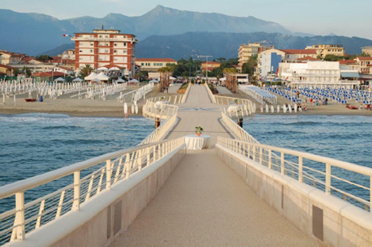 Appartamento Abate Lido di Camaiore Exterior photo